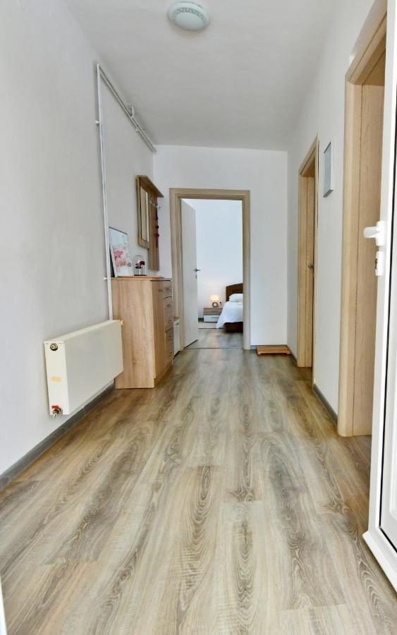 Apartman Dorijan Rakovica Eksteriør bilde